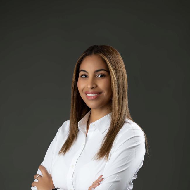Headshot of UNh alumni Lourdes Genao