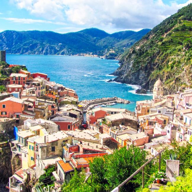 Decorative image of Tuscany, Lake Maggiore & the Italian Riviera